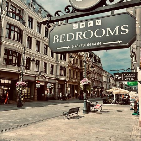 Bedrooms Piotrkowska 64 Lodź Bagian luar foto